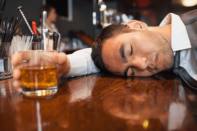 Bia bia – thức uống cần cho vào danh sách đen của người bệnh gout